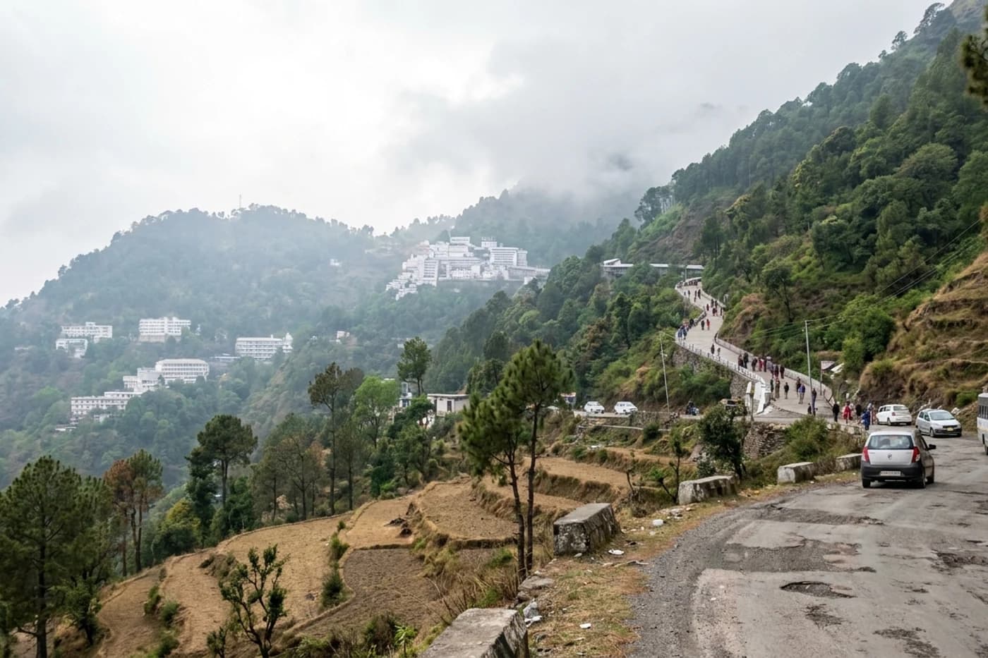Jammu, Katra and Vaishno Devi, Jammu, Katra, Amritsar and Kashmir — route landscape created for this tour guide