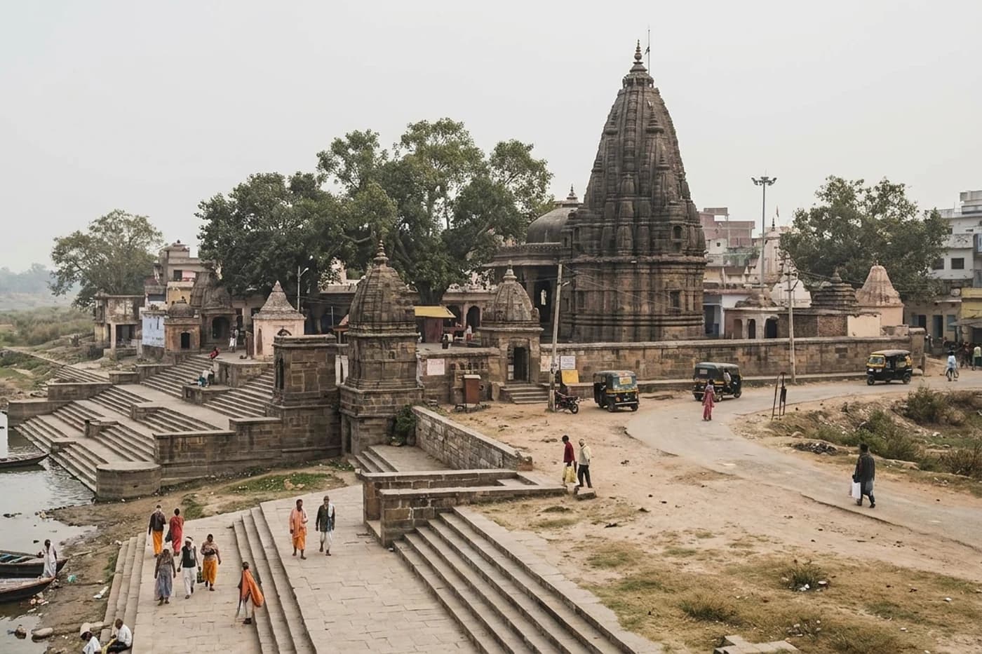 Pashupatinath and heritage circuit, Kathmandu and Muktinath — route landscape created for this tour guide
